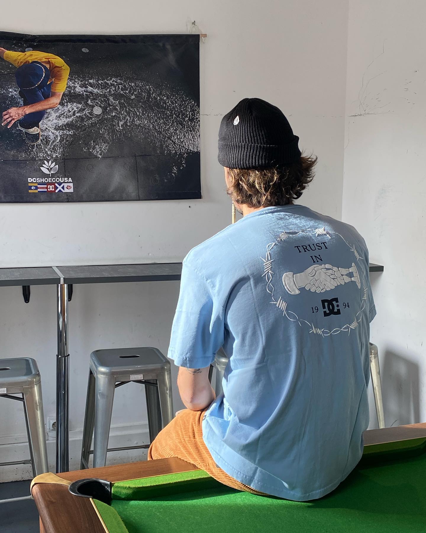 Division Skateshop Bar