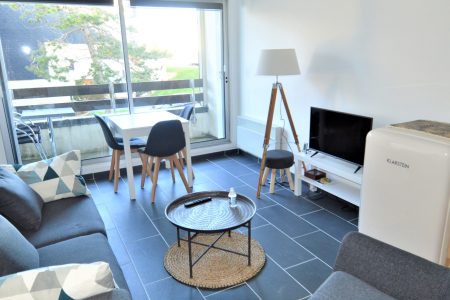 Appt lumineux – Avec balcon à 400m de la plage