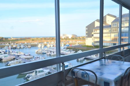 Appartement vue mer et marina – Loggia et Parking