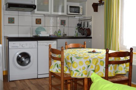 Appartement proche de la plage – wifi, bien agencé