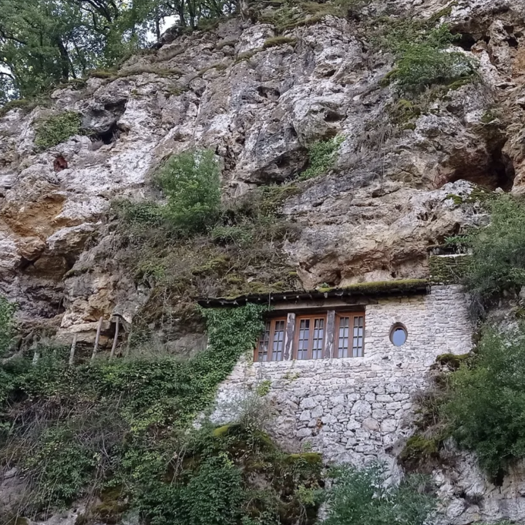 La Chapelle-Mouret, Terrasson-Lavilledieu